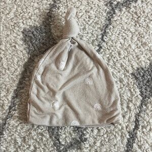 Lou Lou and Co Knotted Beanie